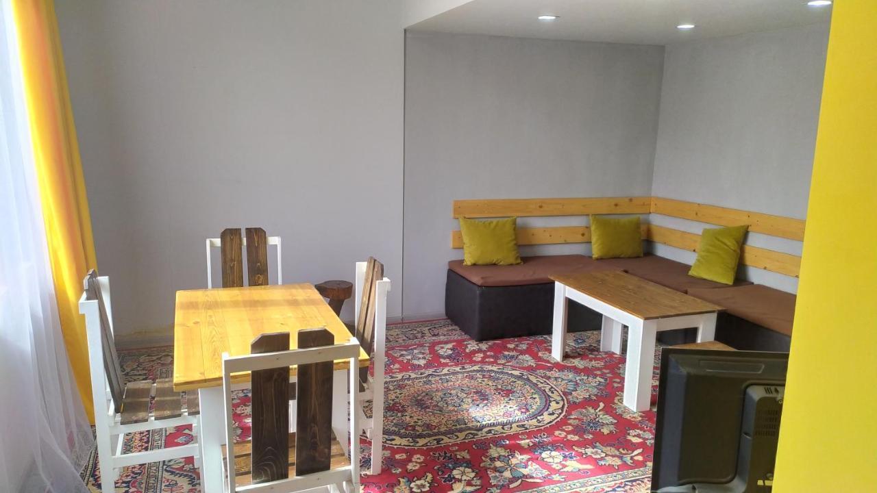 "Stairs"Guest House Erivan Exterior foto