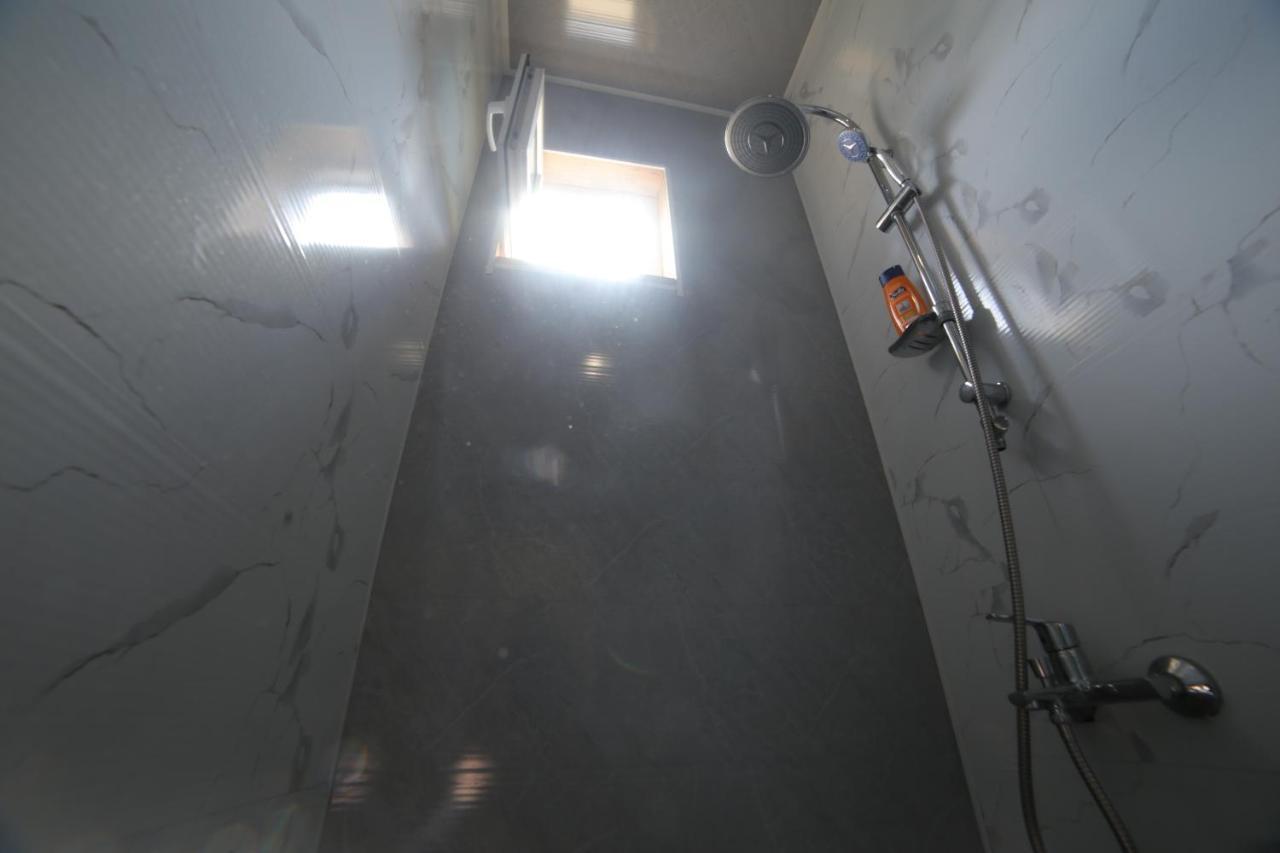 "Stairs"Guest House Erivan Exterior foto